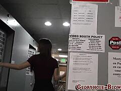 Teen sucking on that big black dick 😘