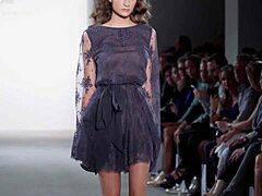 シーメールミュージックビデオ集 ダンス 女装 射精 – 耐えられる？