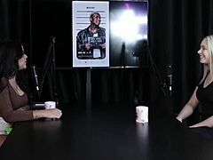 sua posição preferida no sexo é de 4 e disse quem daria match no jogo do tinder - vivian lola sheer red