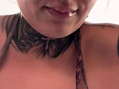 I got so wet at the gym that it flowed down my legs a lot