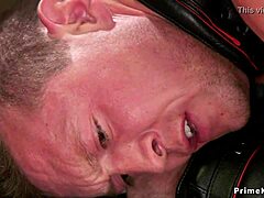 Girlfriend Anal Fists BF