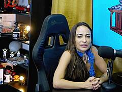 Belinha Baracho shows how she likes to be fucked in podcast