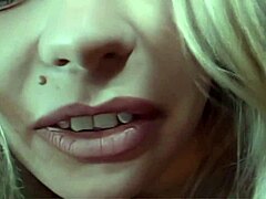 her cunt got so hot in this clip that when her man came we wanted to push it inside her 😈