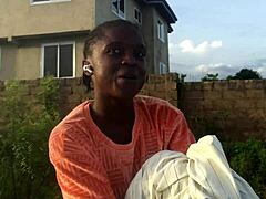 crazybitch continue folding clothes whiles twerking