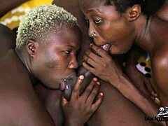 I-I can't believe this creamy group sex with two ebony girls!