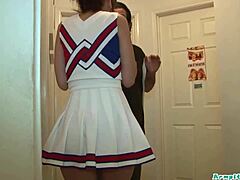 does this tight teen cheerleader fuck her hubby before babysitting?
