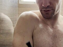 Trimming sweaty armpits after gym for photoshoot prep