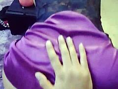 bonita estudiante en lenceria clip