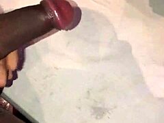 morena dominicana loves oral sex