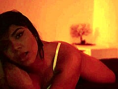 roxy santiago from peruvian background chats