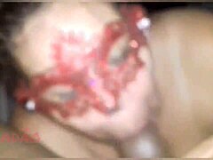 Socando A Mao No Rabo Da Puta