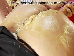 mai bailey és eva may nyalják a nagy ciciket leszbikus MILF jelenetben