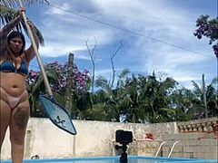 Eu Fico O Dia Todo Assim Quando O Pedreiro Está Aqui!