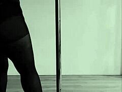 Pinay Pole Dancing!