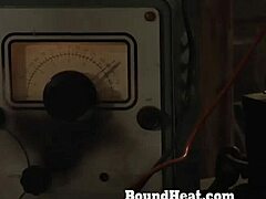 dominant lesbian mistress orgasms with tied slave 😈