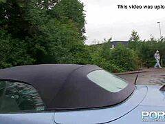 Picking Up Lucia Love for Outdoor Pissing