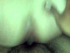 Η ώριμη Αργεντινή γυναίκα κουβεντιάζει.