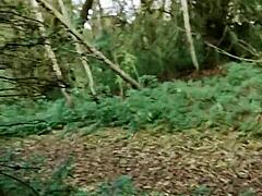 A Quick Fuck Outdoor