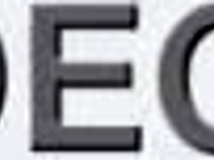 British Teen Nurse Emotionally Treats Her Patient With Care