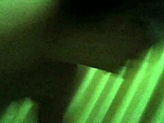 Señora peruana le encanta montar