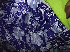 me follo a la mama de mi mejor amigo le gusta que la preñen