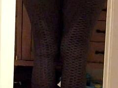 Wife In Leggings Shows Ass