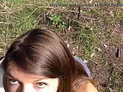 Piger offentlig opsamling eventyr