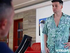 Hot Girlfriends Hookup