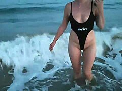 Public Beach Blowjob Flash