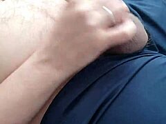 Leoninodelas Room Ejaculation