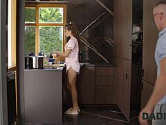 Skinny Girl Deepthroat