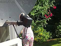 Attractive Neighbor Encounter