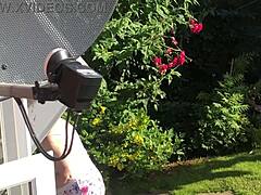 Attractive Neighbor Encounter