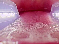 Frozen Cum Bukkake 😱