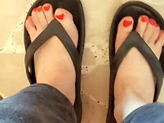 greta's toenail polish 💅