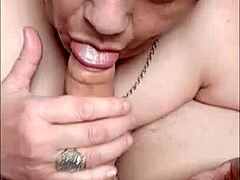 Chienne Marie Sucks Cocks