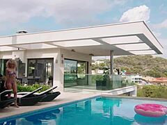 Exotic Babe BBC Pounding