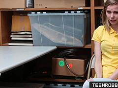 Catarina Petrov pussy licked