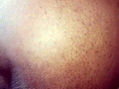 寝ている奥さんをバンキング