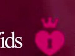 leela moon mouth cum