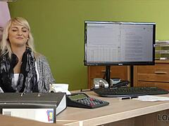 cherie wet pussy drilling