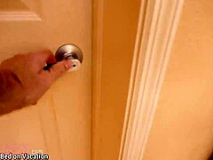 bush threesome fantasy