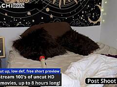 Moaning shaved pussy 😂