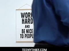 Shoplifter's Shaved Hideout