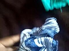 Tangas Masturbación