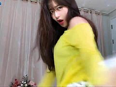 Korean Girl Dances