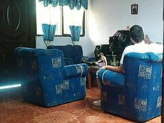 الصديقة تنيك الخطيب