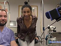 Shaved big pussy handcuffs