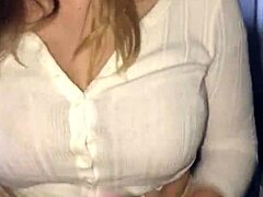 Lipstick Blowjob Cum