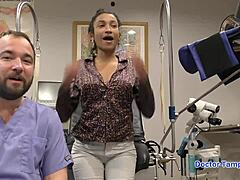 Shaved big pussy handcuffs